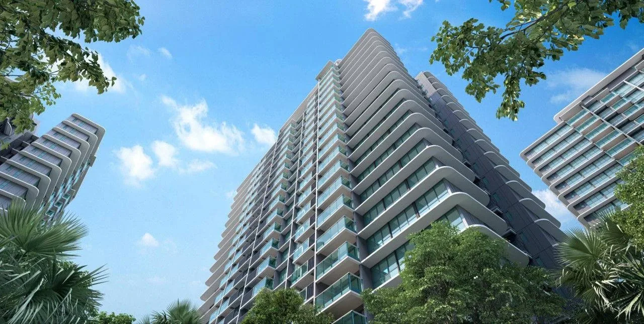 Chuan Park, the 916-unit condominium on Lorong Chuan that is the nearest comparable to Chuan Grove GLS in District 19